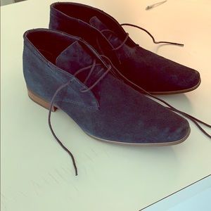 Calvin Klein suede shoes in blue.